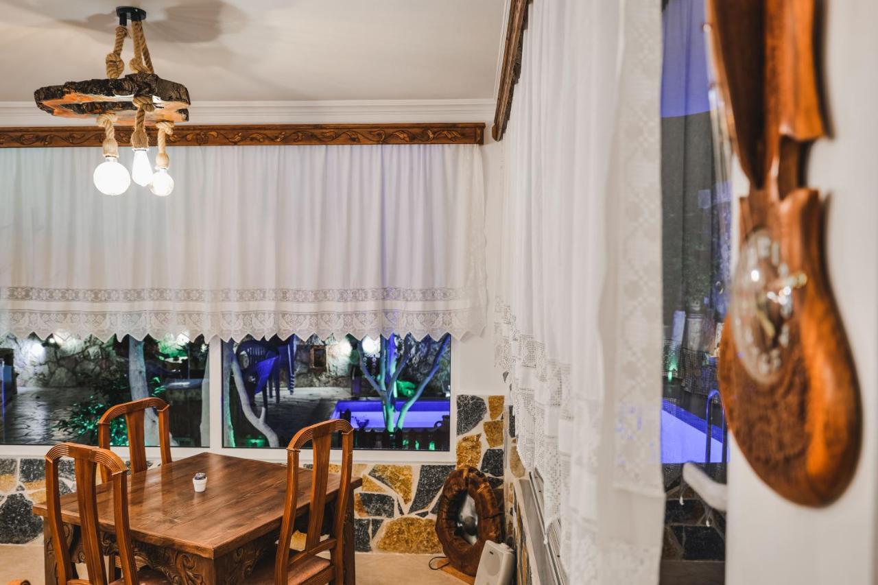 Vila Ahmeti Sarande Exterior photo